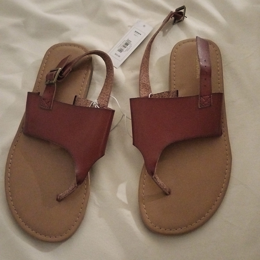 NWT Women's Brown Sandals Size 7